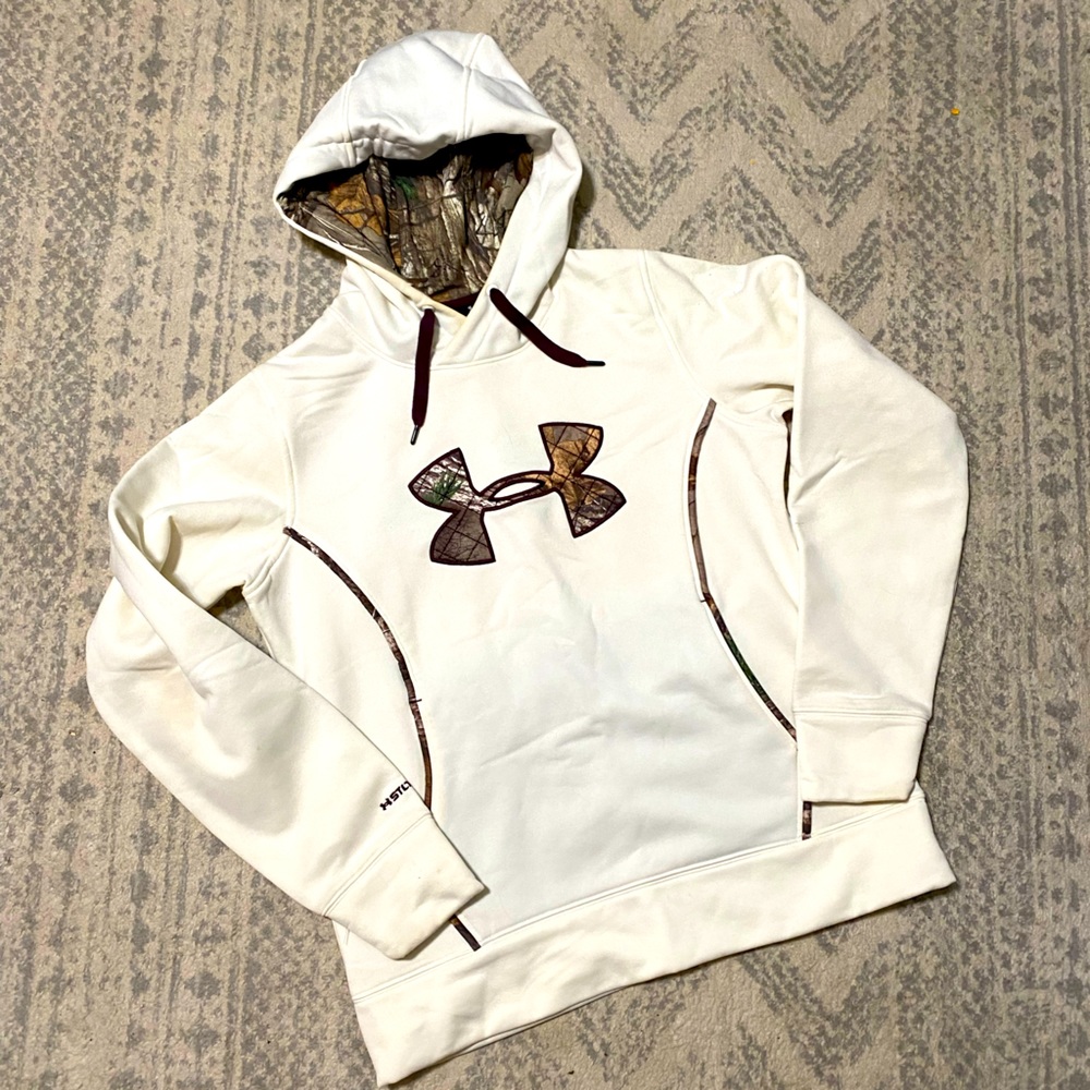 Real tree Under Armour Sweatshirt
